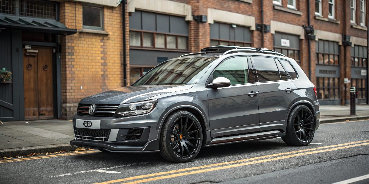 A modified new vw tiguan with aggressive body kit (17)